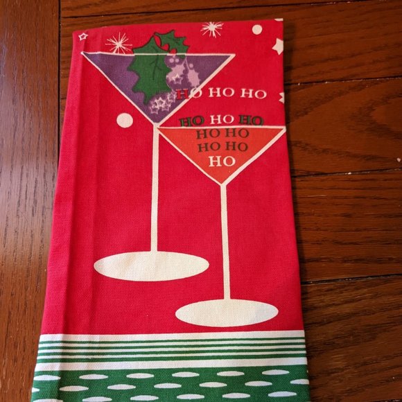 Mu Kitchen Ho Ho Ho Holiday Decorative Martini Towel 18.5 x 27.5 Imported NWOT - Picture 1 of 6